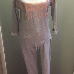 GRAY AND GOLD SEVENTEEN JOGGER SUIT